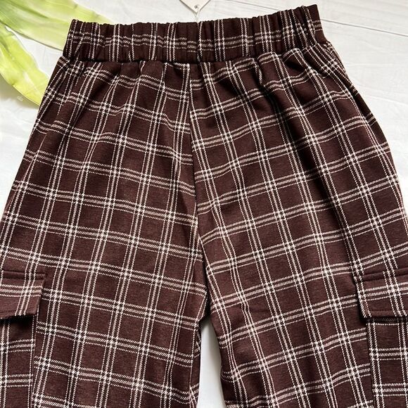 ⭐️nwt Revamped Plaid Cargo Jogger Pants⭐️ - Picture 8 of 8